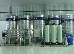 Nước tinh khiết sôi ở bao nhiêu độ và những điều bạn cần biết